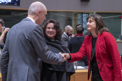 ЕС27 обсъди хода на преговорите по Брекзит и потвърди подкрепата си за Мишел Барние